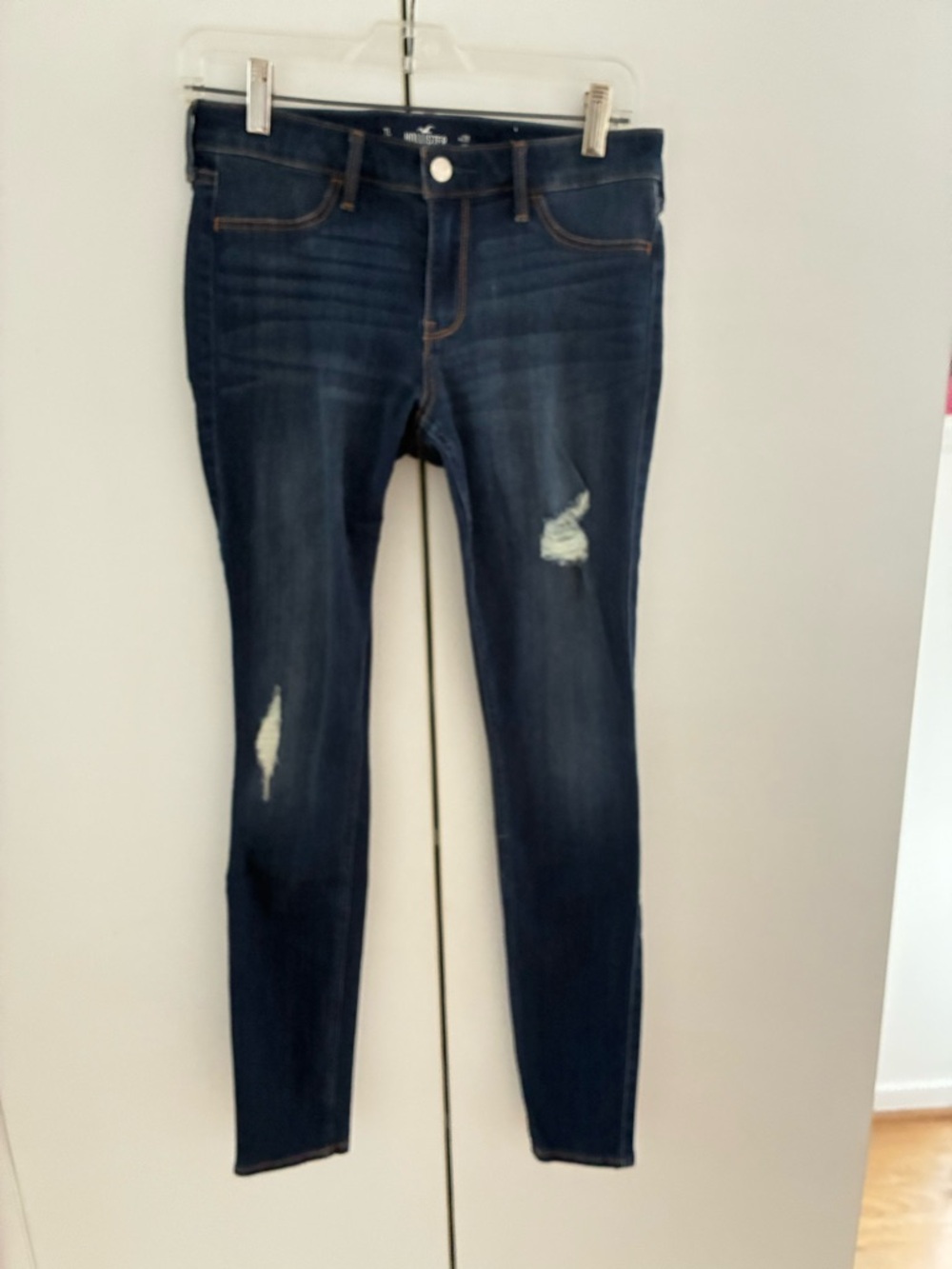 Hollister Low-Rise Advanced Stretch Jean Legging Size 7-L